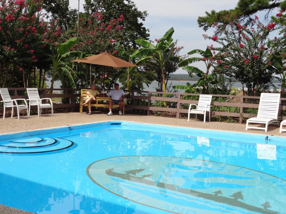 Poolside King Cabana With Full Kitchen, King Bed, Sleeper Sofa And Pool Access, Hotel Room Mount Ida المظهر الخارجي الصورة